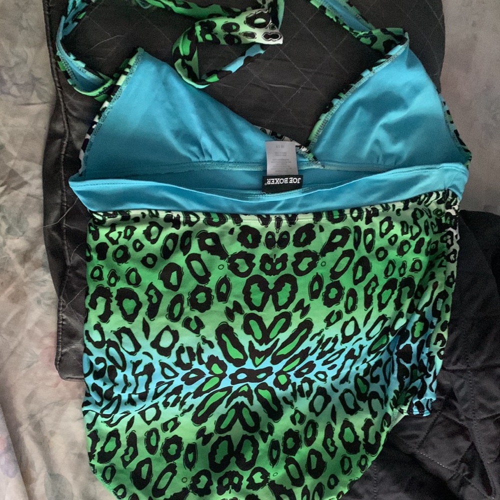 Swim suit - Picture 4 of 6